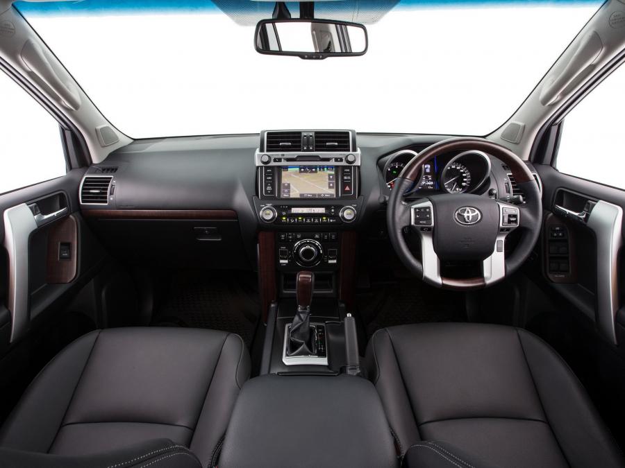  Toyota Land Cruiser Prado 2013 года  (AU) (фото 16 из 30)